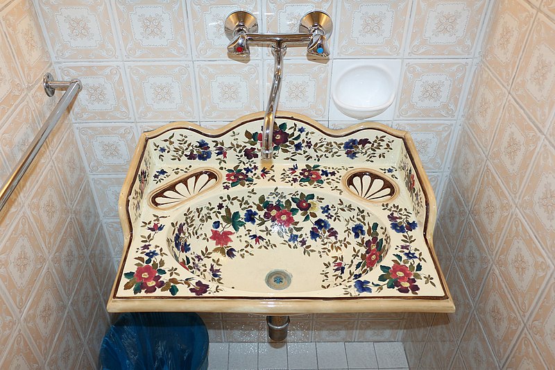 File:Sink in Croatian National Theater, Zagreb.jpg