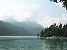 Achensee bei achenkirch d schmidt 08 2004.jpg