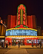 The State Theatre at night (51708720353).jpg