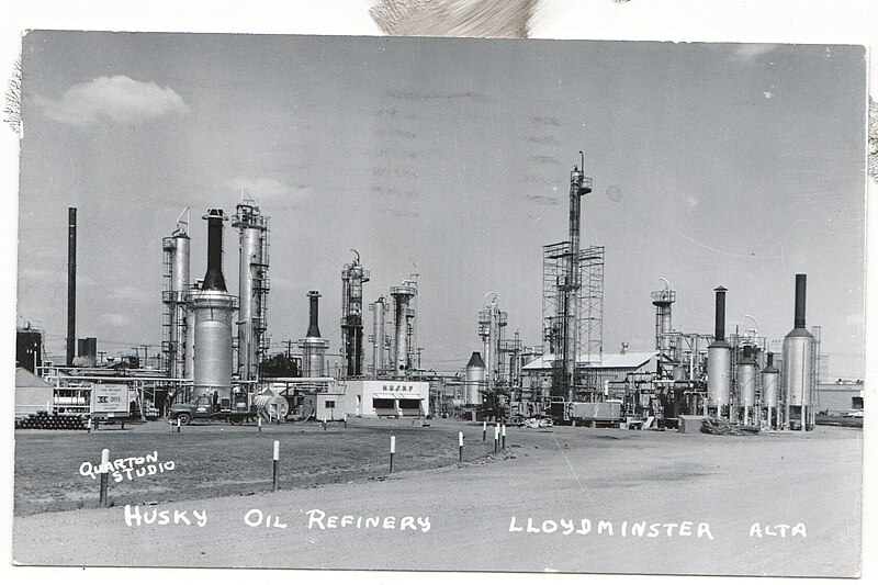 File:Husky oil refinery loydminster alberta.jpg