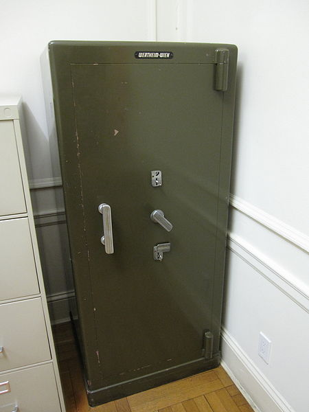 File:Wertheim Safe 003.JPG