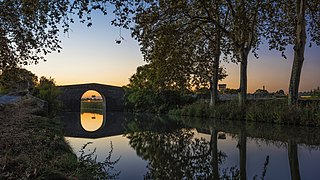 Pont de Caylus.jpg