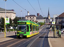 Een tram in het centrum van Mülheim