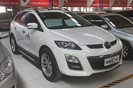 Kiinalainen Mazda CX-7 (2015).