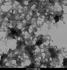 Silicium amorphe poreux vue par microscopie électronique en transmission.