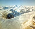 "Beardmore_Glacier_-_Antarctica.JPG" by User:Eugene van der Pijll