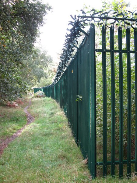 File:Security Fence for BT Transmitter - geograph.org.uk - 1515186.jpg