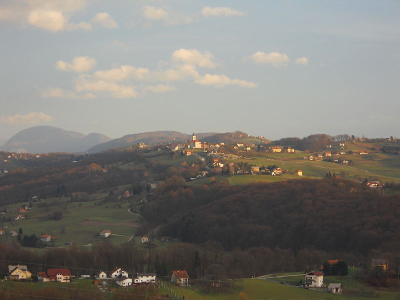 File:Slovenija in Hrvaška.JPG