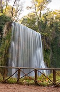 Cascada la Caprichosa (10744311745).jpg