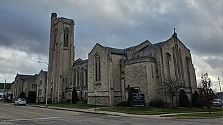 Central United Methodist Church (Muskegon, Michigan).jpg