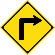 Japan road sign 203-R.svg