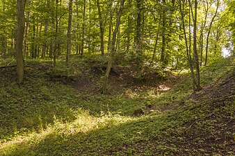 Nördlich des Burgplateaus