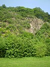 Felsiger Steilhang (Latitkuppe) am Himmerich