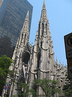 Catedral de São Patrício (Manhattan) por James Renwick Jr. (dedicada em 1910)