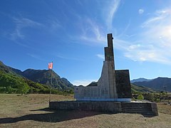 World War II monument near Kardhiq, Albania, September 2022 02.jpg