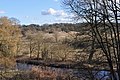 Blick auf die Alsterschleife an der Mellingburger Schleuse in Richtung Südosten. In diesem Gebiet befinden sich auch einige unter Denkmalschutz befindliche archäologische Fundplätze.