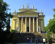 Basilica, Eger