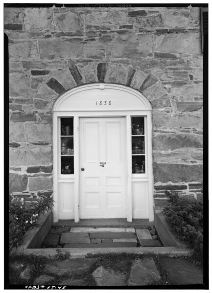 File:Granville Spaulding House, North Street, Chester, Windsor County, VT HABS VT,14-CHET,2-2.tif