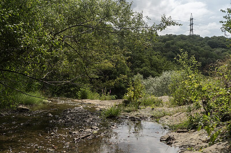 File:Kabeni Waterfall 2023-07-23-4.jpg