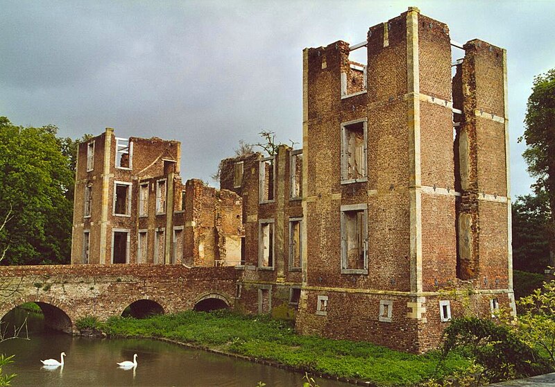 File:Kasteel Born.JPG