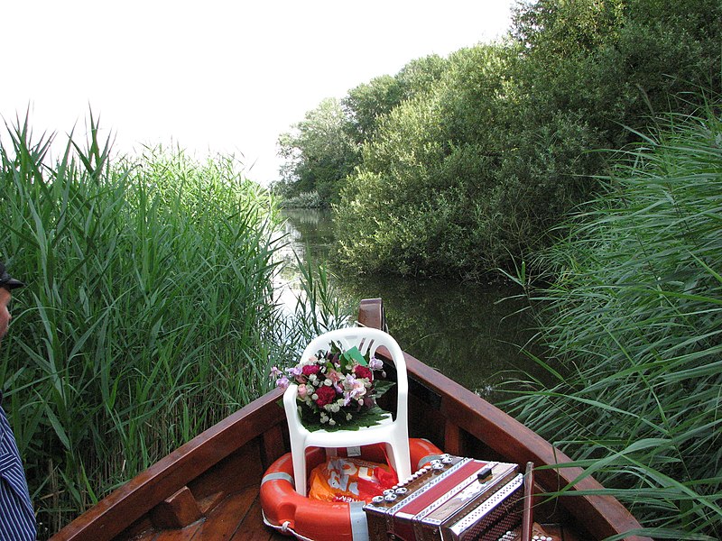 File:Op de berkel, bij eibergen - panoramio.jpg