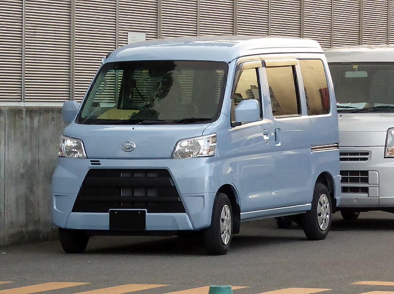 File:Daihatsu HIJET CARGO Cruise Turbo"SA III" (EBD-S321V-ZQGZ).jpg