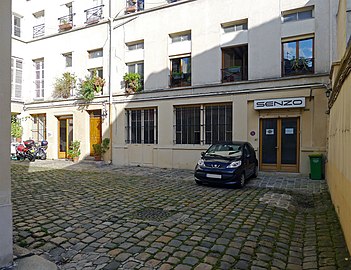 Courtyard at the bottom of the impasse, wings built between 1773 and 1785