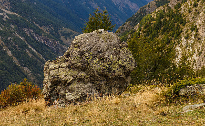 File:Bergtocht van Gimillan (1805m.) naar Colle Tsa Sètse in Cogne Valley (Italië) 017.jpg