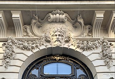 Beaux Arts mascaron with festoons on Rue de la Paix no. 23, Paris, unknown architect, 1908