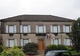 The town hall in Lerrain