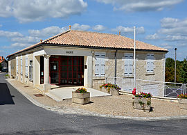 The town hall in Montmérac