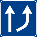 Increase in the number of lanes. The background is green on motorway