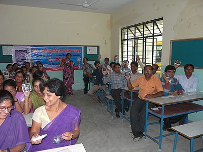 Wikireaders in St. Anthony's School in Uttar Pradesh, India