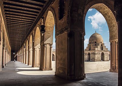 Ahmed ibn Toloon mosque by Anas aboshaar