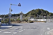 JR勝浦駅前広場前の横断歩道付近が本路線の起点