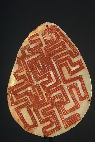 File:Aboriginal Longka Longka Pearl shell.jpg