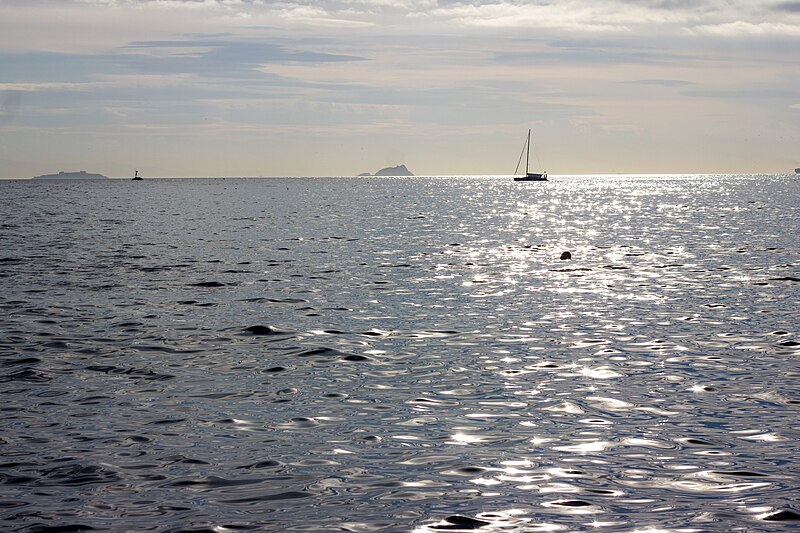 File:Sea of Marmara - panoramio.jpg