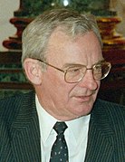 Bill Hayden 1988.jpg