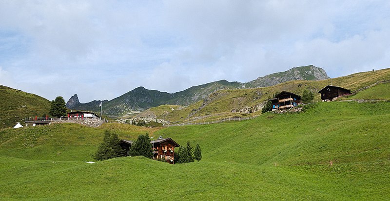 File:Arosa 2.jpg