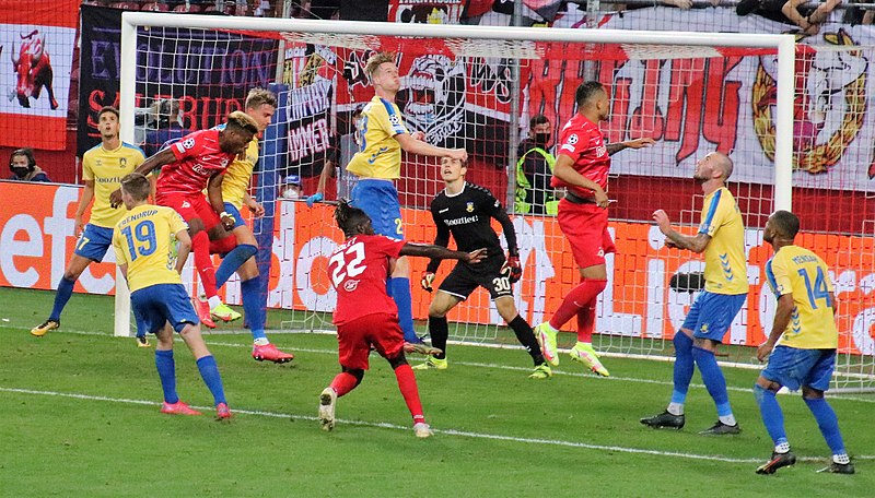 File:FC Salzburg gegen Brøndby IF (Championsleague Play off Hinspiel 17. August 2021) 89.jpg