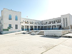 Lise binası