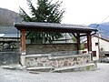 Lavoir à proximité de la mairie.