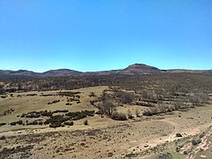 Perspectiva de la Sierra de Pela desde el yacimiento de Tiermes 1.jpg