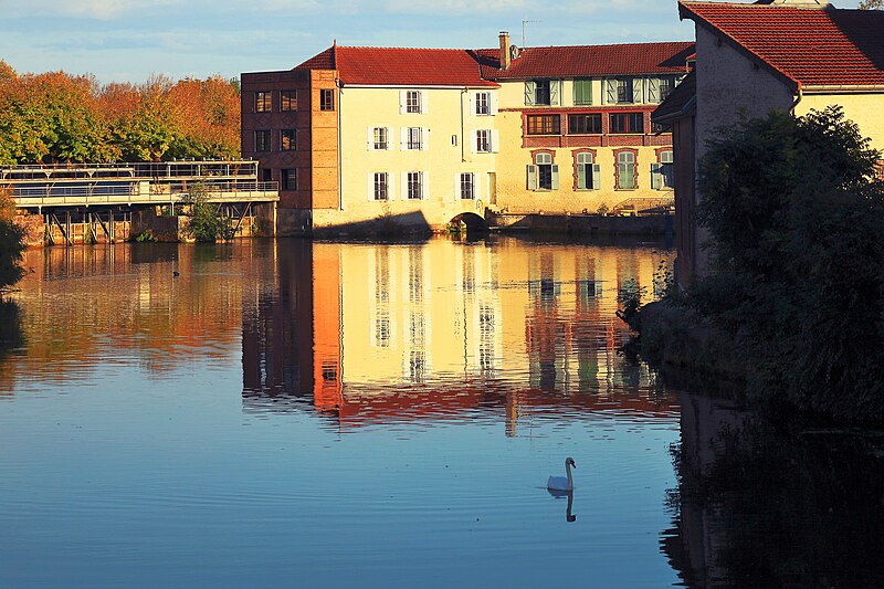 File:Bar-sur-Aube FR10 moulins IMG8827.jpg