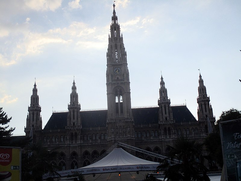 File:Wien 5285 Parlament-with-towers.jpg