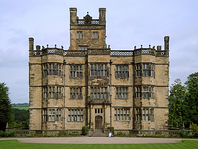 Gawthorpe Hall, by Childzy