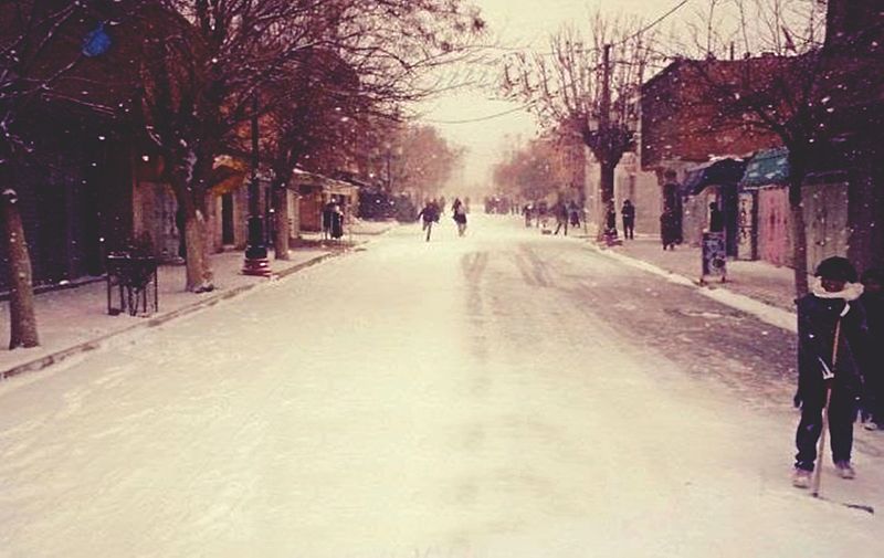 File:Ksar Ätchen El bayadh centre ville penddant la neige.jpg