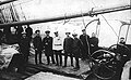 Г. Я. Седов с членами команды принимает гостей на борту экспедиционного судна «Св. Фока». Архангельск, 1912 год.