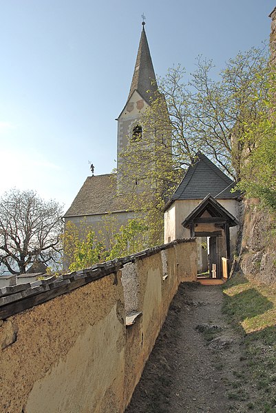 File:Burg Hochosterwitz Burgkapelle 22042007 567.jpg