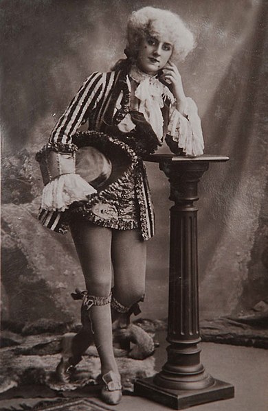 File:Dorothy Ward as Prince Charming.jpg